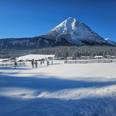 Alpenlandhaus Menardi Зефельд-ін-Тіроль Екстер'єр фото